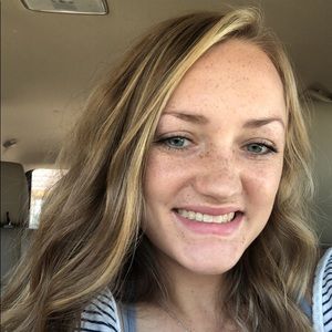 Meet your Posher, Savannah